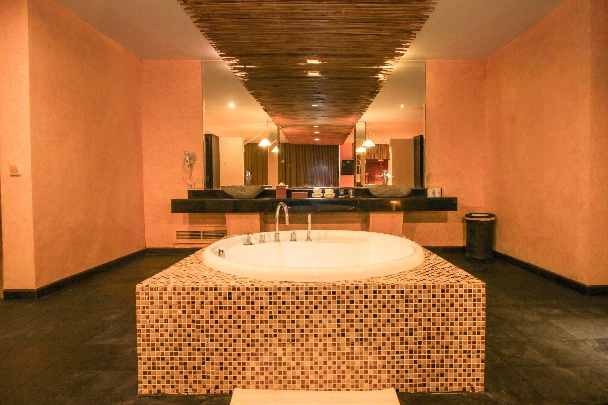 Kupu Kupu Jimbaran Beach Club & Spa By Loccitane Экстерьер фото