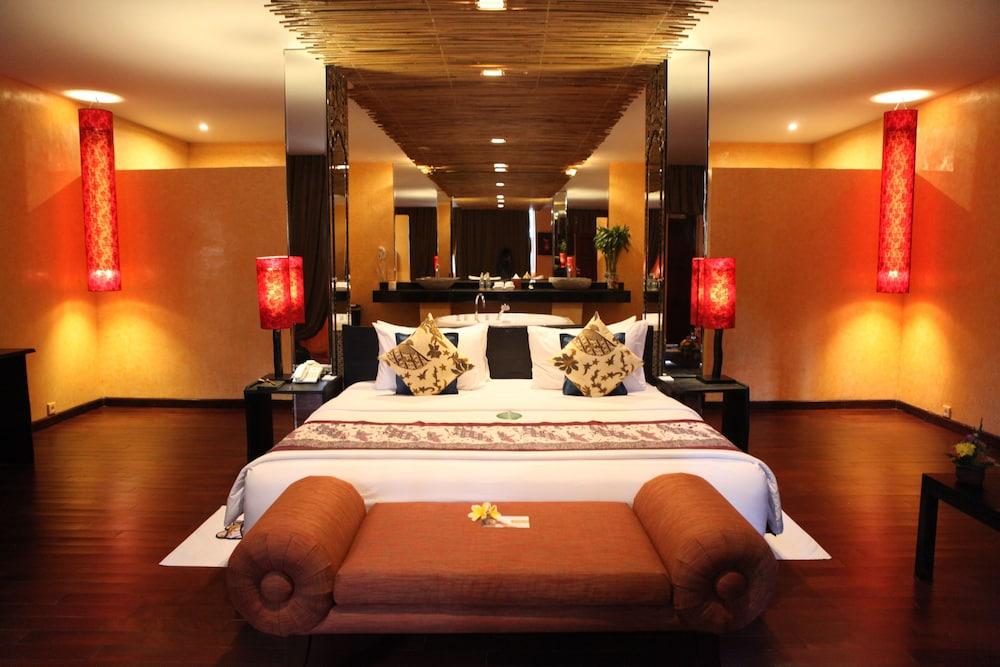 Kupu Kupu Jimbaran Beach Club & Spa By Loccitane Экстерьер фото
